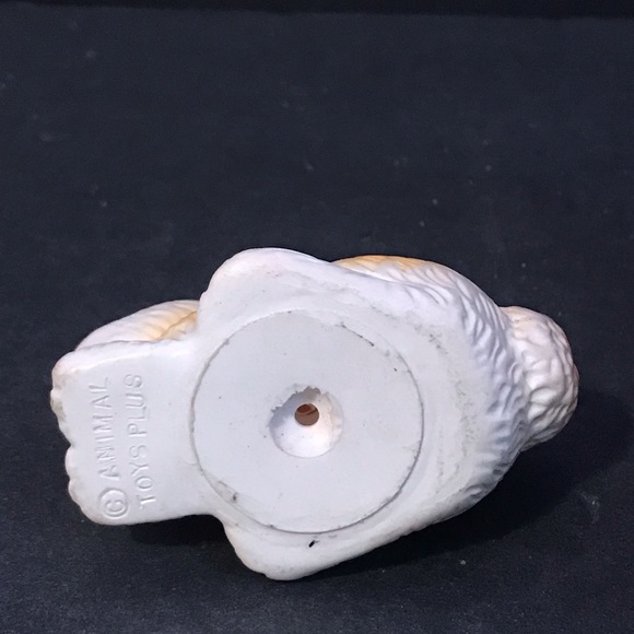 Vintage Rubber Bunny Rabbit Squeaky Toy Animal Toys Plus - Picture 6 of 8